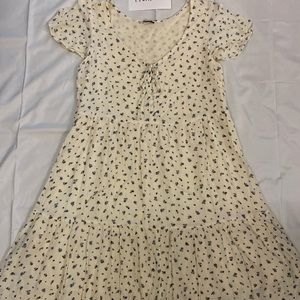 white and blue floral american eagle sun dress, M.